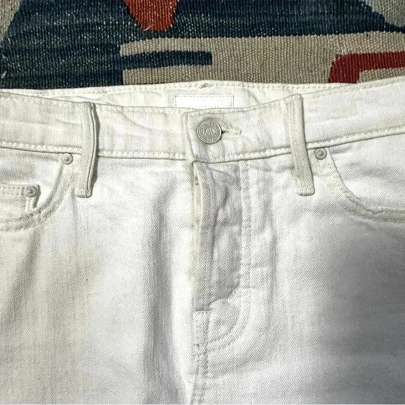 MOTHER the tomcat slide mini fray denim skirt in Dyed Natural Off White - Picture 9 of 13